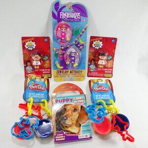 Fingerlings Jewelry Activity Set Play-Doh Playset Puppy Carry Along Activity Pad